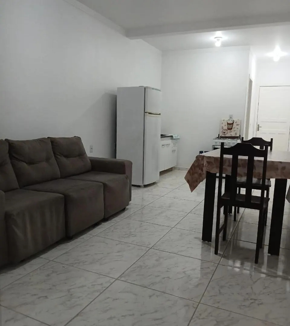 Casa Para Temporada Em Balneario Камбориу